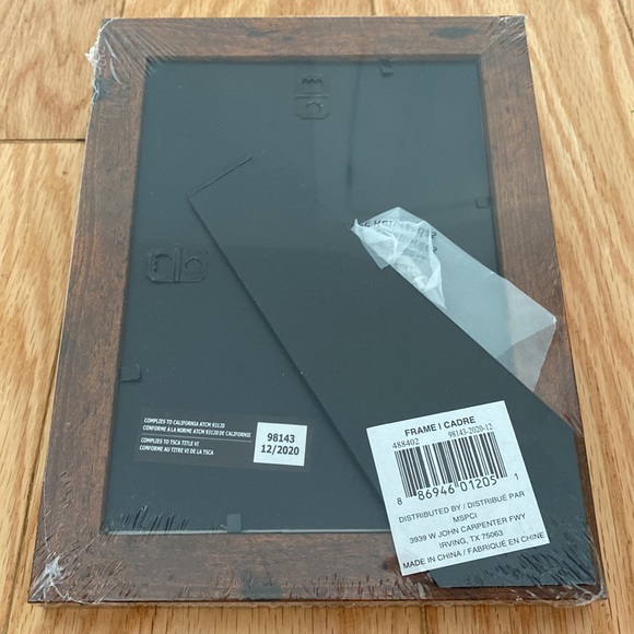 Frame / Cadre - Picture 3 of 4